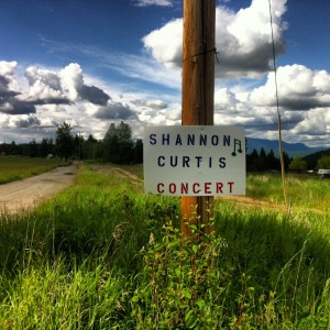 Shannon Curtis House Concerts